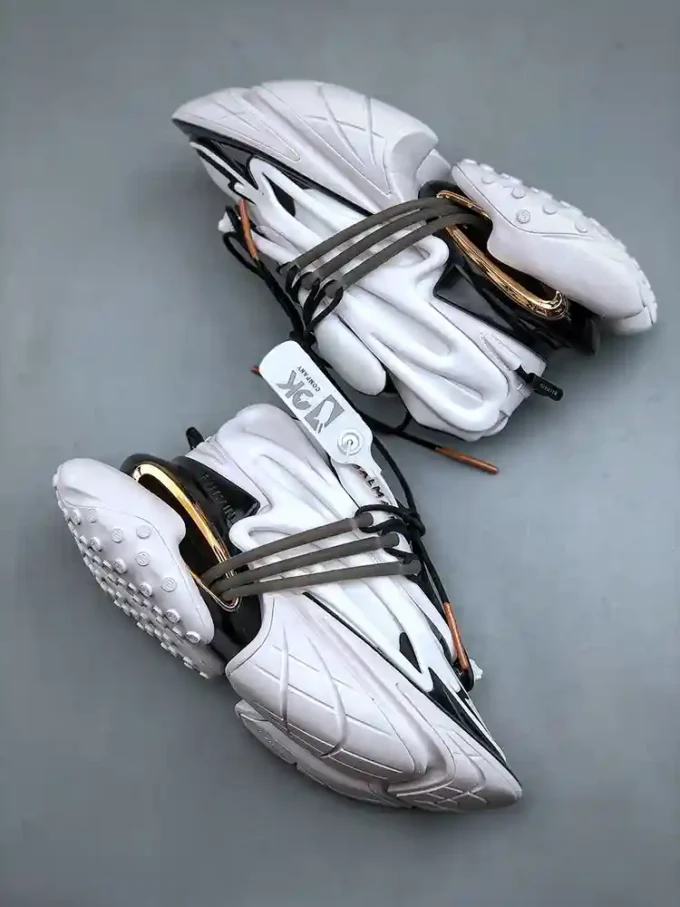 Balmain "Bullet" Sneakers - 1:1 Perfect Replica