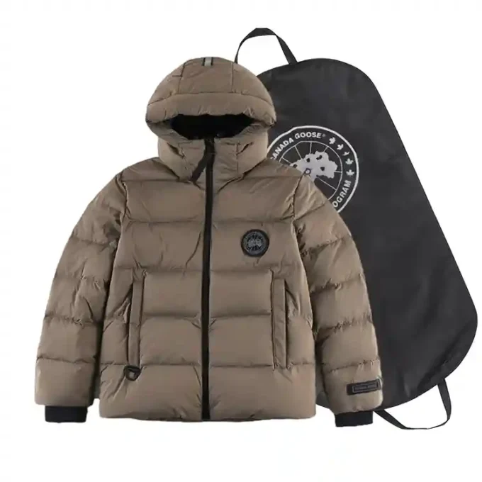 Ouyang Nana Edition 2 Canada Goose Black Label Down Jacket