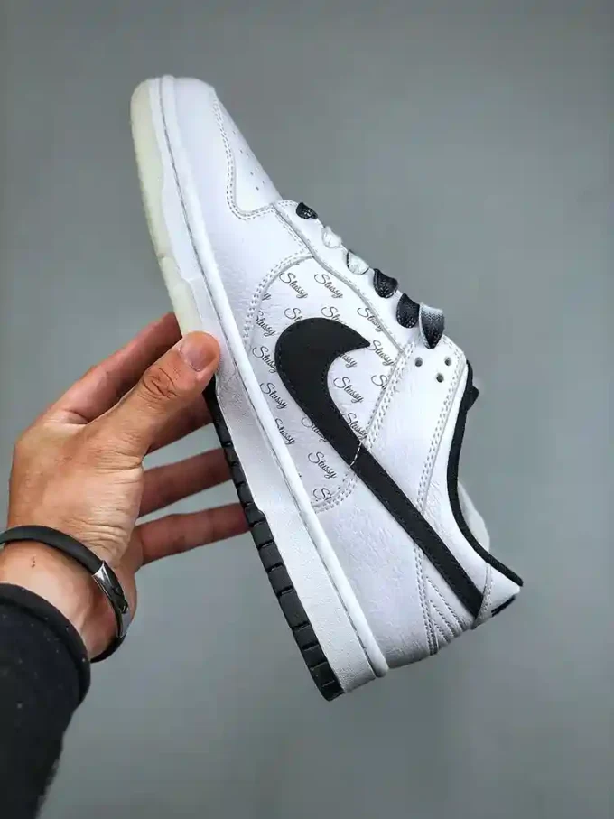 Nike SB Dunk Low x Collaboration "White/Black Swoosh"NK3638 045