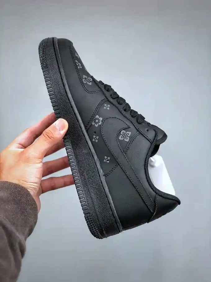 Nike Air Force 1 '07 Low LV Custom - All-Black 315122-101