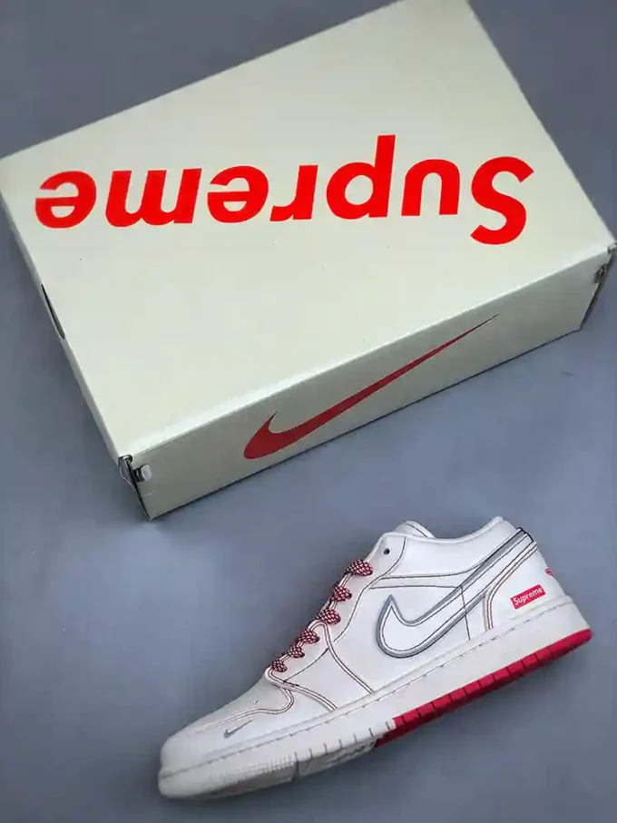 Air Jordan 1 Low x Supreme "Red Bugs Bunny"SJ9950-025