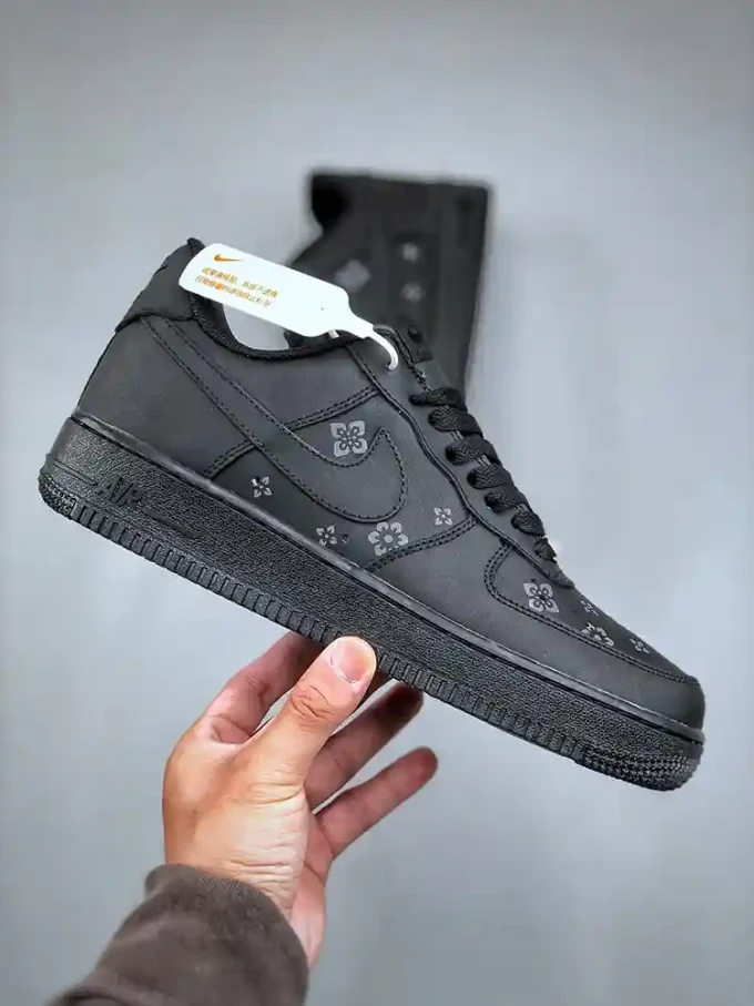 Nike Air Force 1 '07 Low LV Custom - All-Black 315122-101