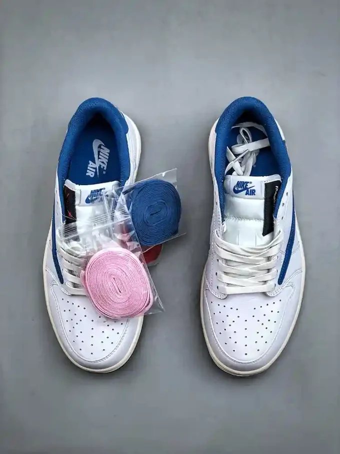 Travis Scott x Fragment x Air Jordan 1 Low DM7866-104