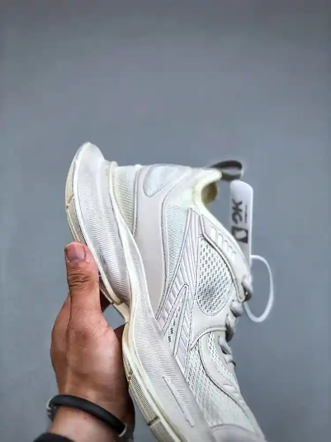 Balenciaga Circuit 13th Generation Low-Top Sneakers