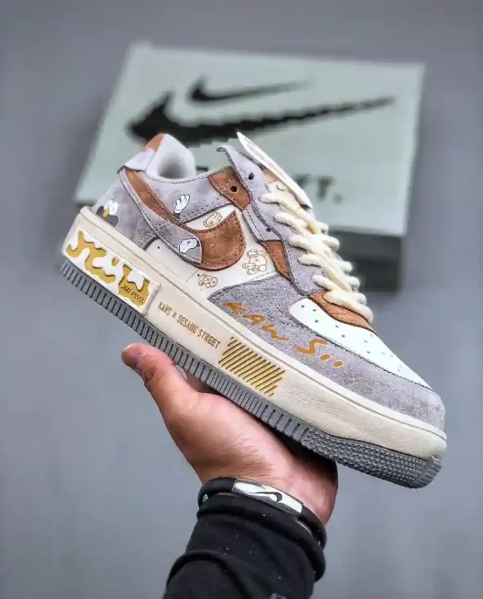 Nike Air Force 1 '07 Low Collaboration Edition CW6688-608