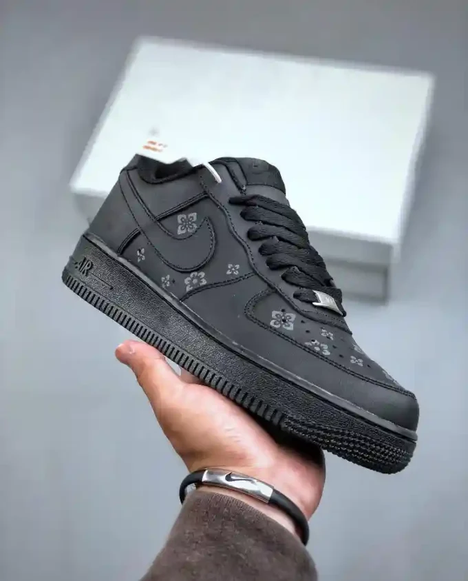 Nike Air Force 1 '07 Low LV Custom - All-Black 315122-101